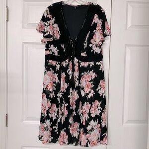 Torrid Mini Gauze Lace Up Skater Dress Black Pink Floral Crochet Trim Sz L